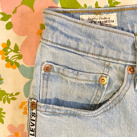 Y2K Spellout Logo Levi’s 501 Jeans Side Stripe light wash highwaisted vintage - Picture 9 of 10